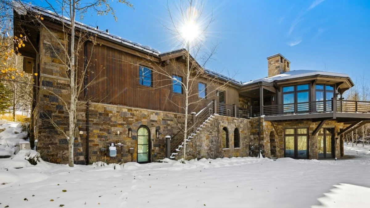 Moore Villa