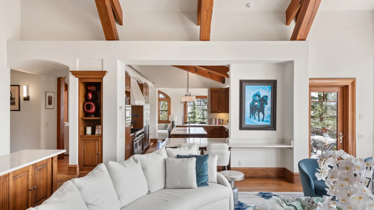 Two Creeks Home