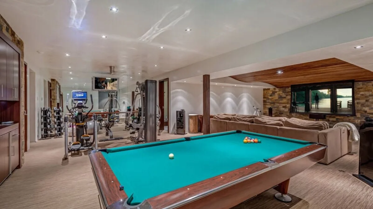 Bear Paw Lodge