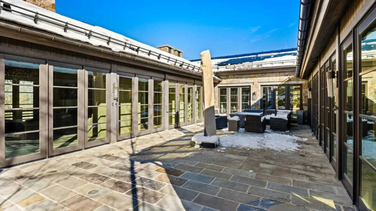 Moore Villa