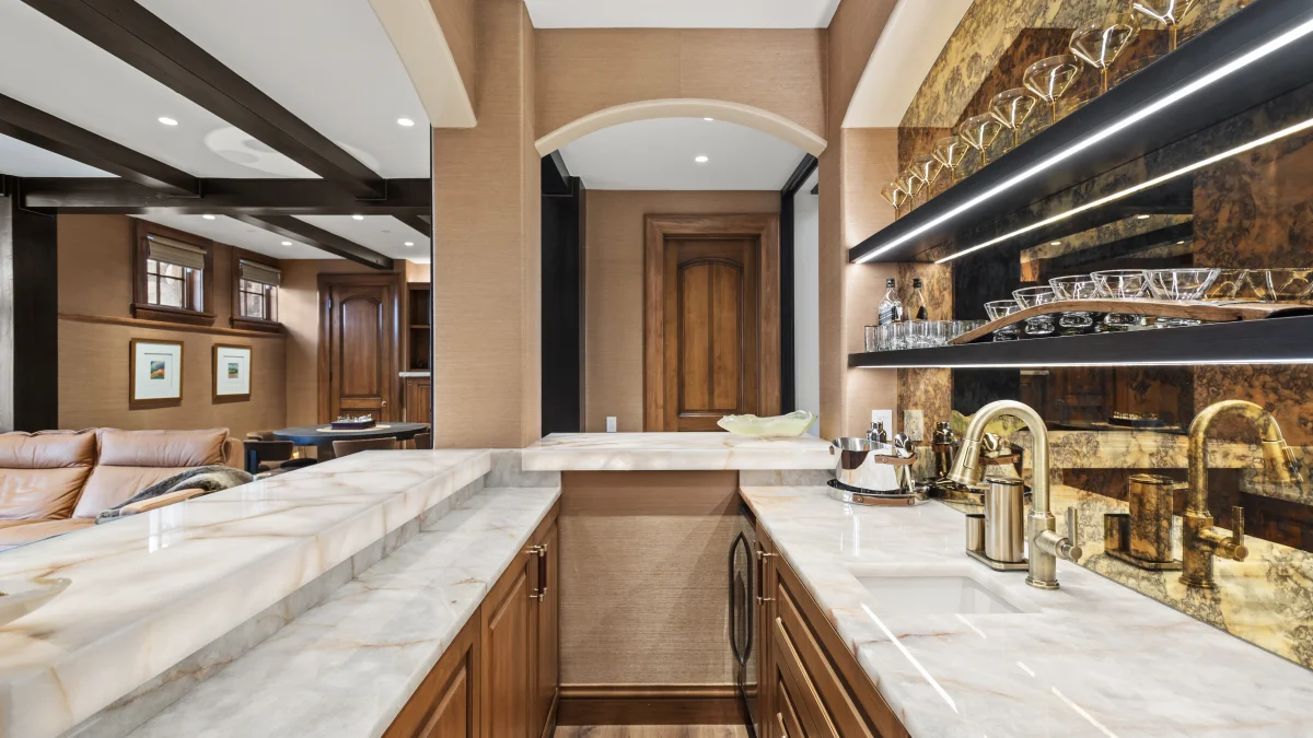 Two Creeks Home