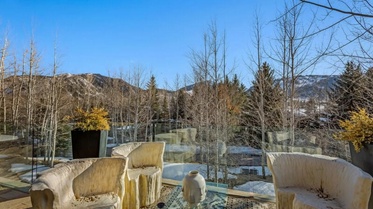 Bear Paw Lodge