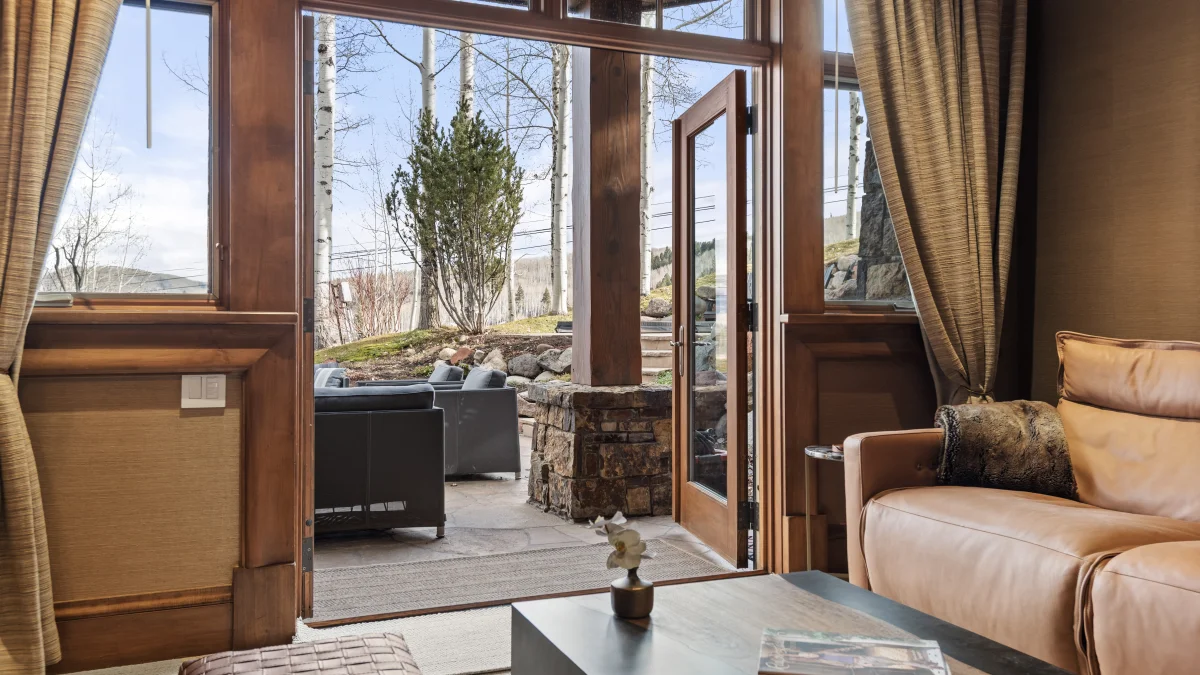 Two Creeks Home